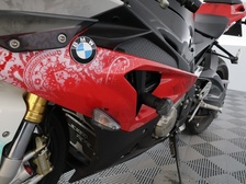 BMW S
