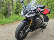 Aprilia RSV4