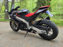 Aprilia RSV4