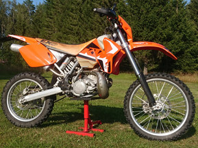 KTM 200