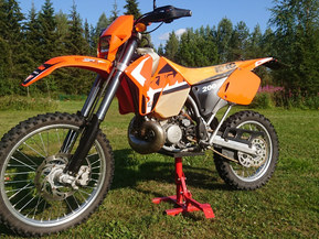 KTM 200