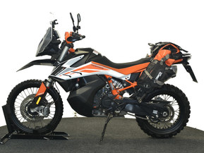 KTM 790
