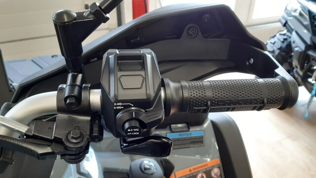 CFMOTO CFORCE Traktorimönkijä 850XC EFI EPS