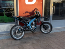 Aprilia SX