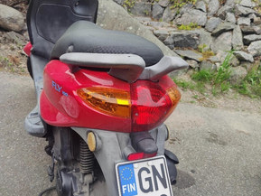 Piaggio Fly