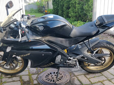 Yamaha YZF-R