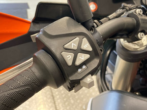 KTM 790