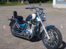 Suzuki Intruder