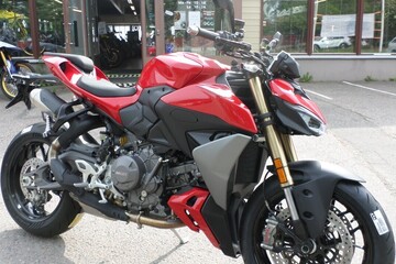 Ducati Streetfighter