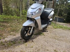 Peugeot Kisbee