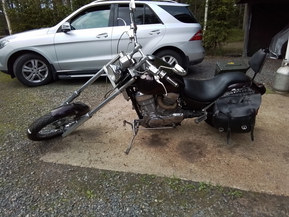 Suzuki Intruder