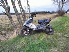 Aprilia SR
