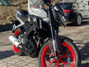 Yamaha MT-125