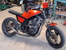 Suzuki GS