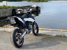KTM 690