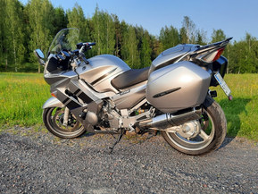 Yamaha FJR