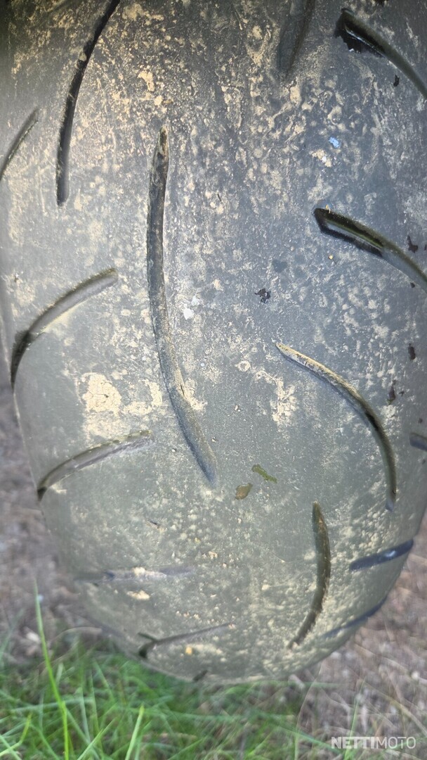 6 / 9