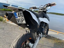 KTM 690
