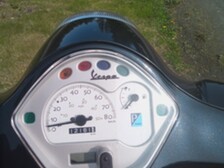 Vespa LX