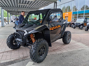 Polaris RZR