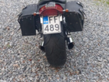 Suzuki Intruder