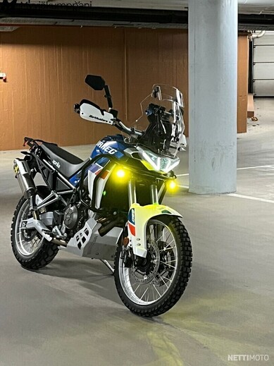 Aprilia Tuareg