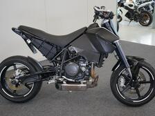 KTM 690