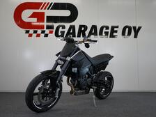KTM 690