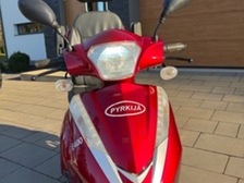Pyrkijä E400