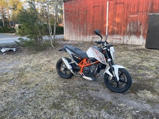 KTM 690