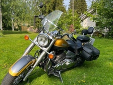 Yamaha XVS