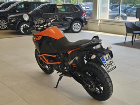 KTM 1050