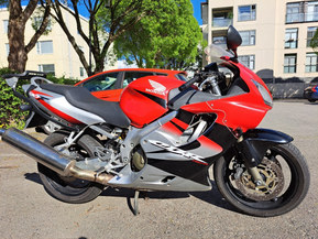 Honda CBR