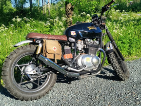 Suzuki GS