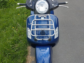 Vespa Granturismo