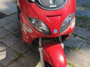 Piaggio X9