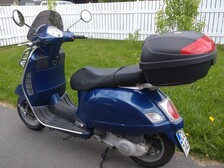 Vespa Commercial