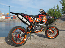 KTM 300