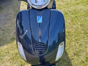 Vespa LX