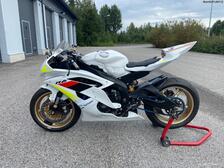 Yamaha YZF-R6R