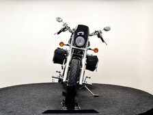 Suzuki Intruder