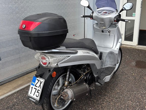 Kymco People
