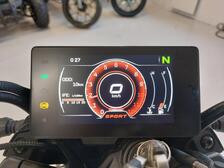 CFMOTO 650NK