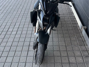 Suzuki GSX-8S