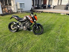 KTM 125