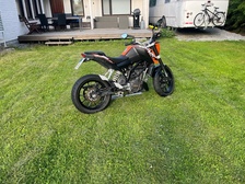 KTM 125