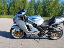 Kawasaki ZX-12R