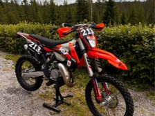 KTM 125