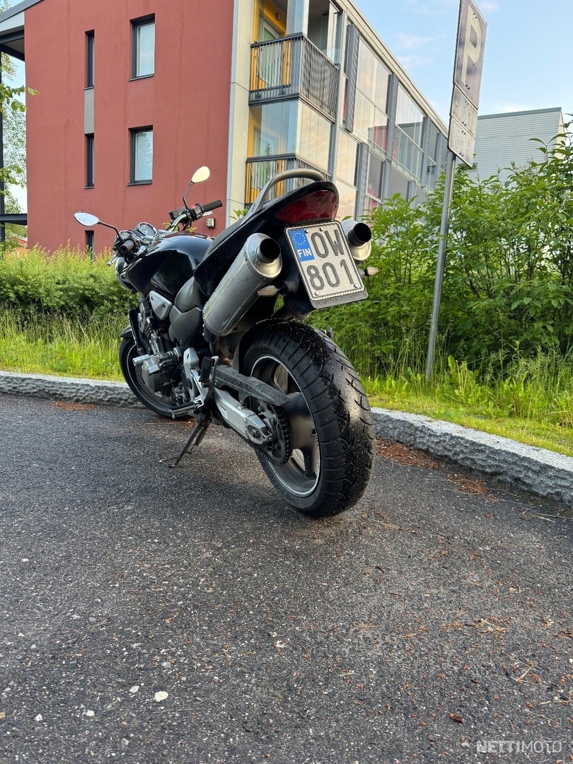 6 / 9