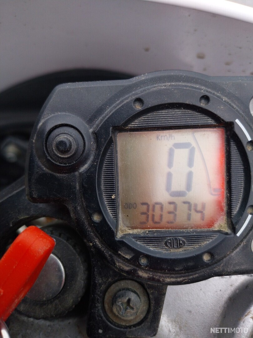 6 / 6